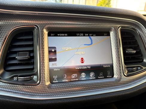 Used 2015 Dodge Challenger SRT Hellcat image 31