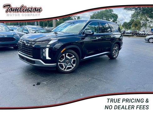 Used 2025 Hyundai Palisade Limited FWD image 1