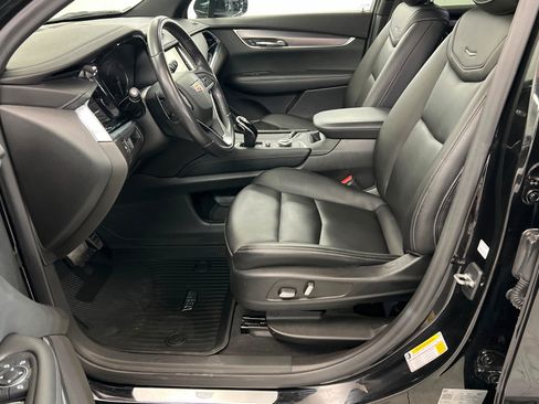 Used 2022 Cadillac XT6 Luxury FWD image 18