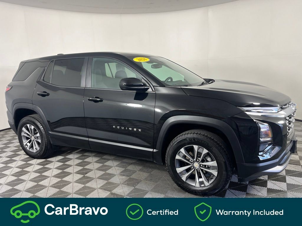 Used 2026 Chevrolet Equinox LT AWD/4WD image 2
