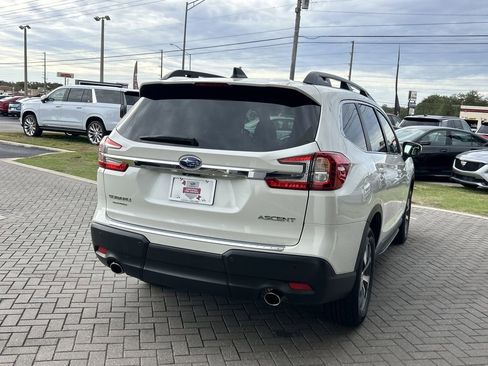 Certified 2025 Subaru Ascent Premium w/ Premium Package image 6