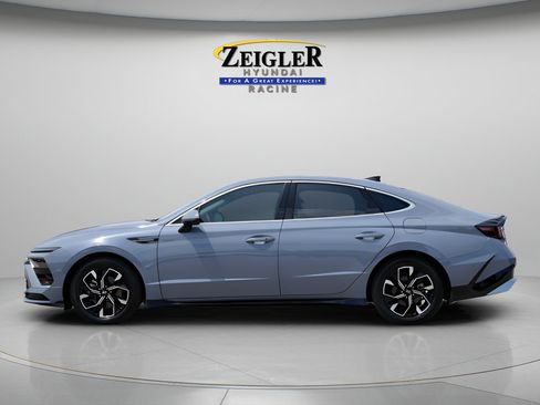 Certified 2024 Hyundai Sonata SEL AWD/4WD image 4