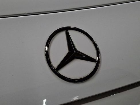 Used 2022 Mercedes-Benz SL 63 AMG 4MATIC image 29