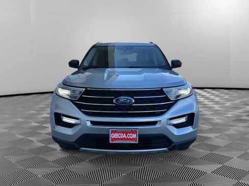Used 2024 Ford Explorer XLT w/ Equipment Group 202A AWD/4WD image 2