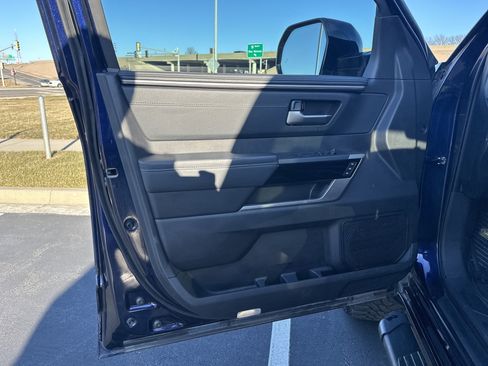 Used 2022 Toyota Tundra Limited image 14