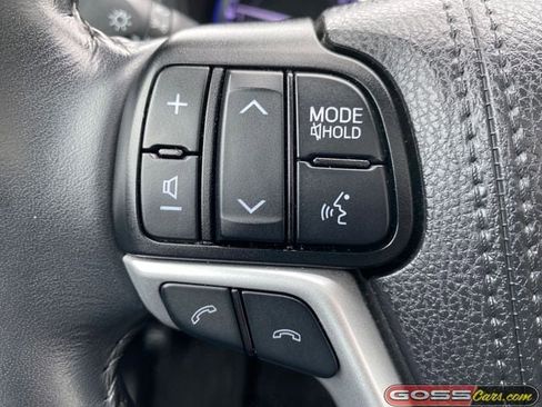 Used 2019 Toyota Highlander Limited image 20