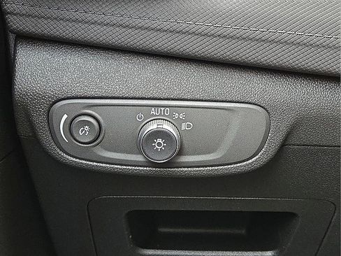 Used 2026 Chevrolet TrailBlazer LS image 24