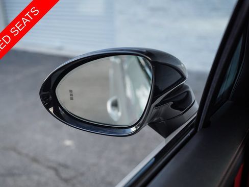 Used 2021 Porsche Cayenne Turbo S AWD/4WD image 38