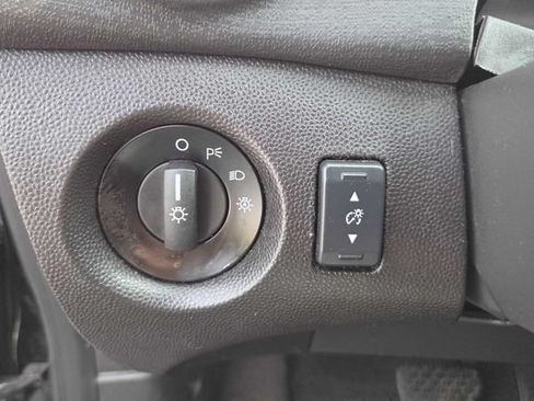 Used 2016 Ford Fiesta SE FWD image 17