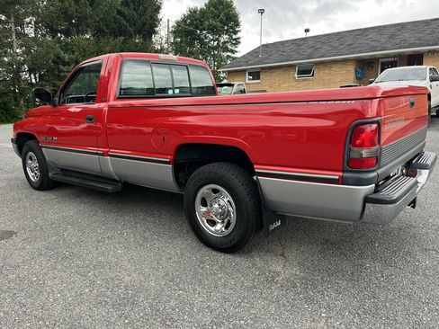 Used 1994 Dodge Ram 1500 Truck 2WD Regular Cab image 6