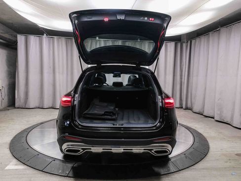 Certified 2025 Mercedes-Benz GLC 300 4MATIC image 24