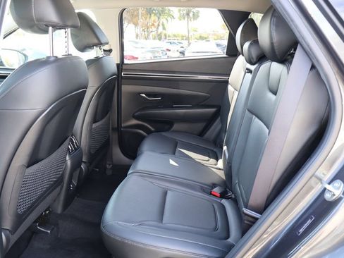 Used 2023 Hyundai Tucson SEL w/ Convenience Package image 38