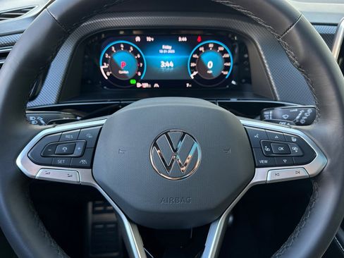 New 2026 Volkswagen Atlas Cross Sport SEL R-Line AWD/4WD image 21