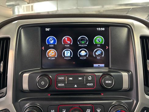 Used 2016 GMC Sierra 2500 SLT w/ Duramax Plus Package AWD/4WD image 29