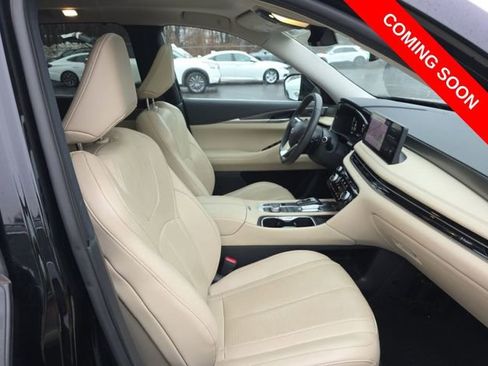 Used 2023 INFINITI QX60 Luxe w/ Cargo Package image 11