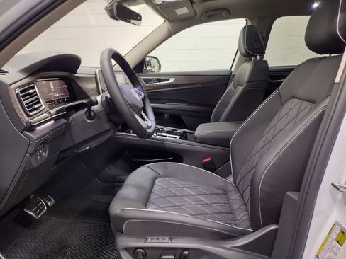 New 2026 Volkswagen Atlas SEL Premium R-Line AWD/4WD image 27