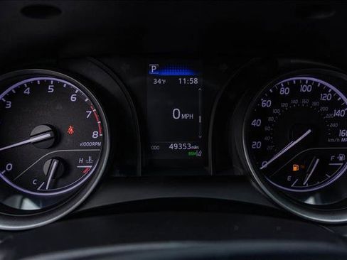 Used 2022 Toyota Camry SE w/ Convenience Package image 15