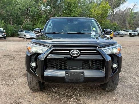 Used 2022 Toyota 4Runner SR5 Premium w/ Wilderness Package (TMS) AWD/4WD image 8