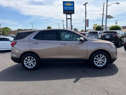 Used 2019 Chevrolet Equinox LT FWD image 10