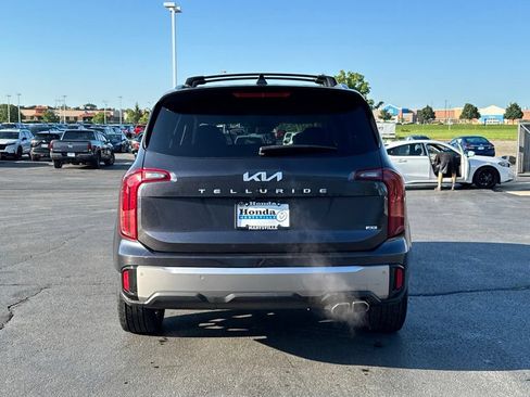 Used 2025 Kia Telluride S AWD/4WD image 6