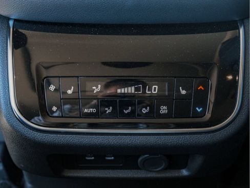 Used 2025 INFINITI QX80 Pure AWD/4WD image 22