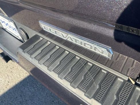 Used 2022 GMC Sierra 1500 Elevation image 19