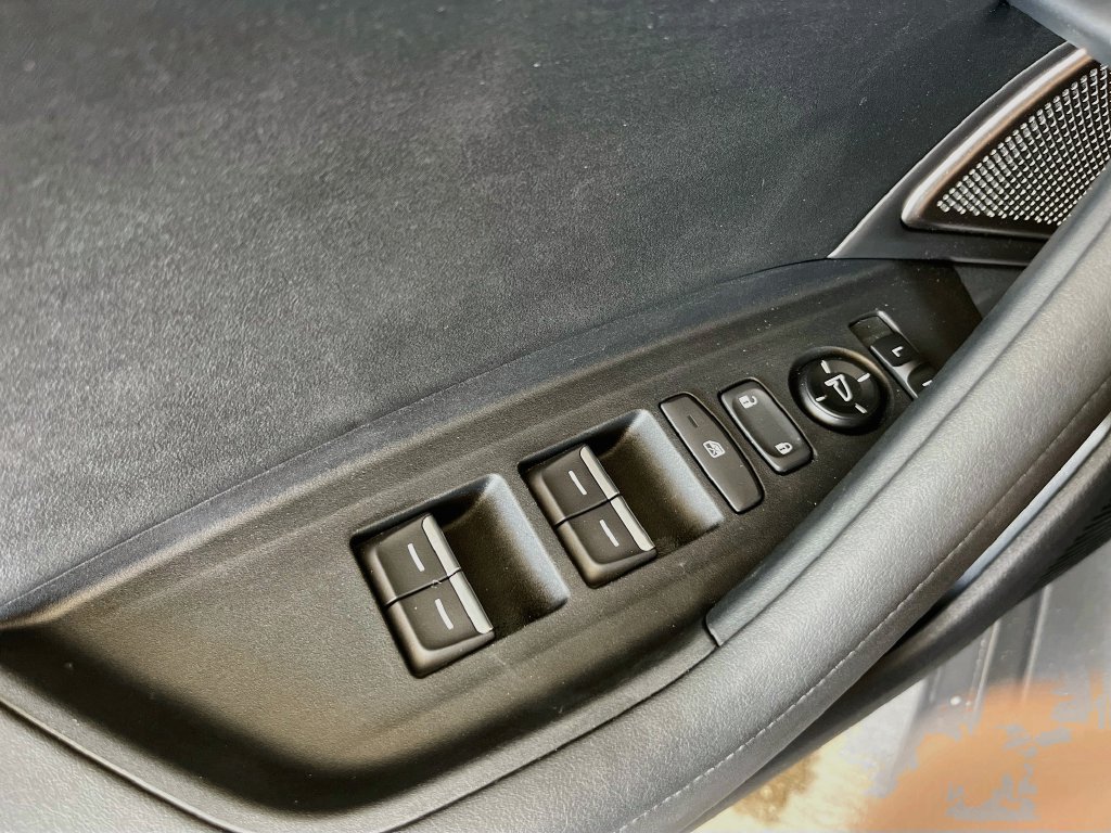 Used 2025 Acura TLX w/ Technology Package FWD image 18