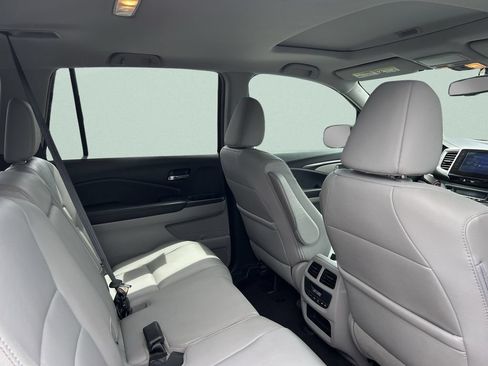 Used 2017 Honda Pilot EX-L image 22