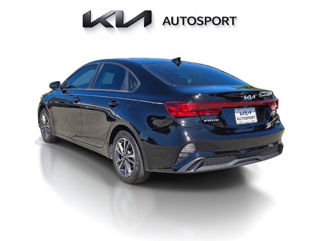 Certified 2024 Kia Forte LXS w/ LXS Technology Package FWD image 10