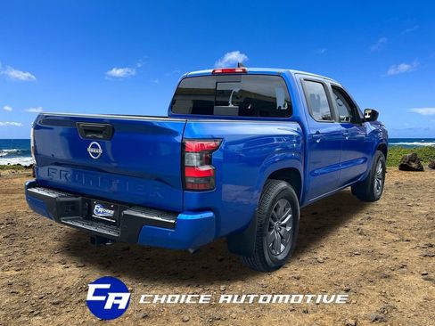 Used 2025 Nissan Frontier SV w/ SV Convenience Package RWD image 8