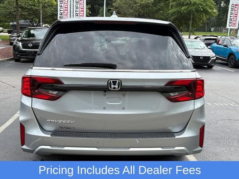 Used 2025 Honda Odyssey EX-L image 5