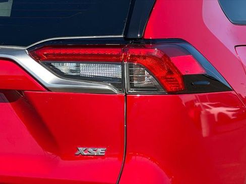 Certified 2021 Toyota RAV4 XSE w/ Weather Package AWD/4WD image 34