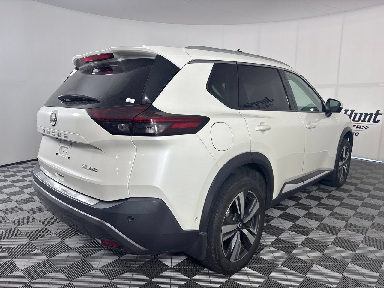 Used 2023 Nissan Rogue SL w/ SL Premium Package AWD/4WD image 7