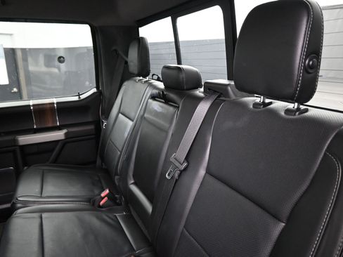 Used 2017 Ford F150 Lariat w/ Equipment Group 502A Luxury image 19