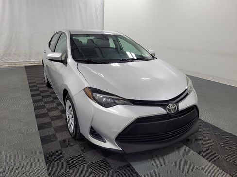 Used 2019 Toyota Corolla LE image 13