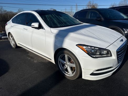 Used 2017 Genesis G80 3.8 image 5