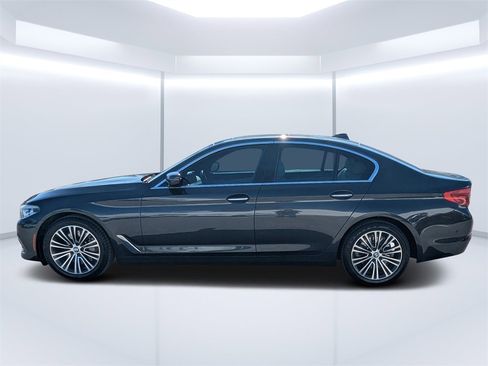 Used 2017 BMW 530i image 6