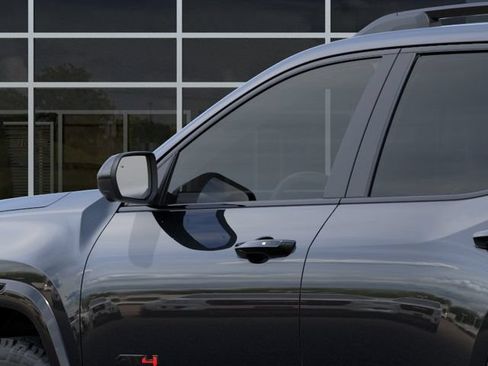 New 2026 GMC Terrain AT4 w/ Technology Package II AWD/4WD image 12