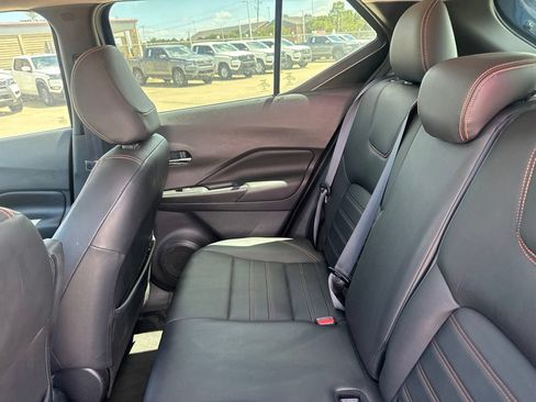 Certified 2019 Nissan Kicks SR w/ SR Premium Package FWD image 35