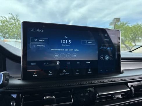 Used 2022 Lincoln Nautilus FWD image 22