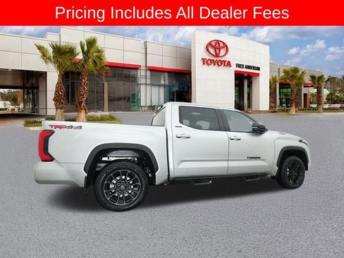 New 2025 Toyota Tundra Limited AWD/4WD image 28