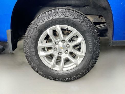 Used 2024 Chevrolet Silverado 1500 LT w/ Max Trailering Package AWD/4WD image 30