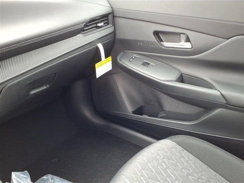 New 2026 Nissan Sentra SV image 24