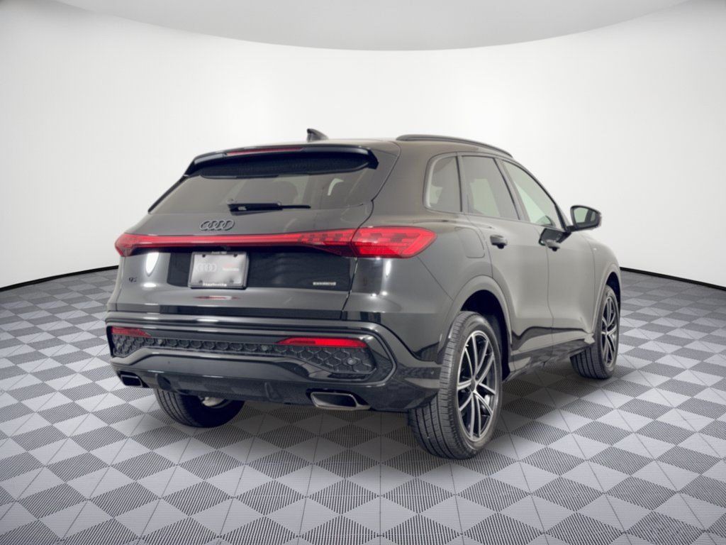 Used 2026 Audi Q5 Premium Plus w/ Premium Plus AWD/4WD image 9