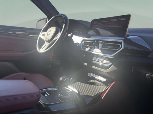 Used 2023 BMW X4 M40i image 28