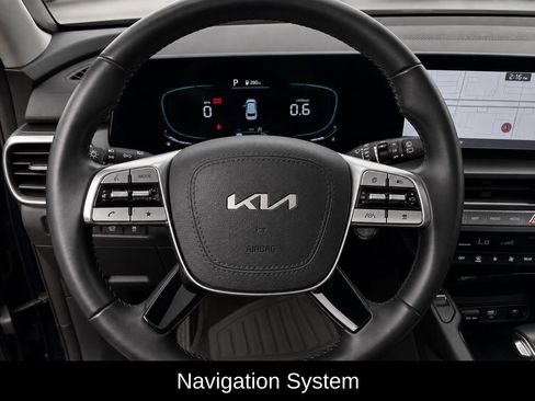 Used 2025 Kia Telluride S AWD/4WD image 9