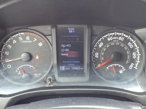 Used 2018 Toyota Tacoma SR RWD image 22