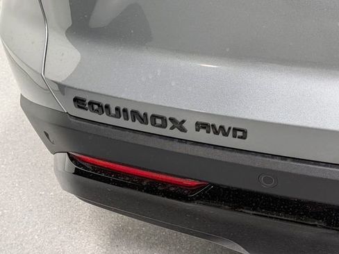 New 2026 Chevrolet Equinox RS AWD/4WD image 5
