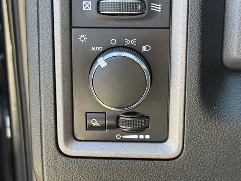 Used 2016 RAM 1500 Tradesman w/ Popular Equipment Group image 23