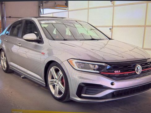 Used 2020 Volkswagen Jetta GLI Autobahn image 4